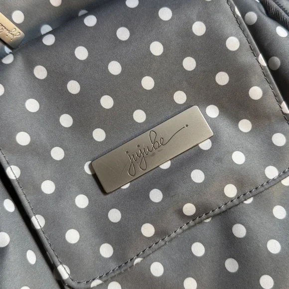 Ju-Ju-Be Gray Polka Dot Baby Bag - Picture 6 of 13